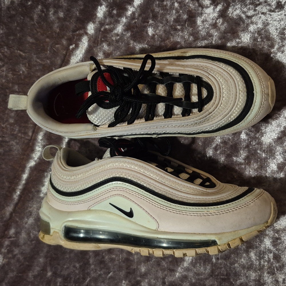 EUC Nike Air Max 97 'Light Soft Pink' 